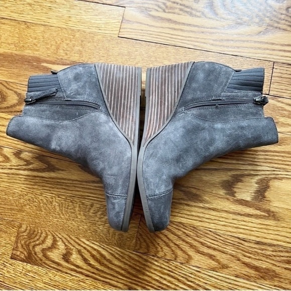 Toms Boots Womens 9 Sadie Wedge Heels Ankle Booties 10016846 Gray Suede Side Zip - Picture 3 of 8
